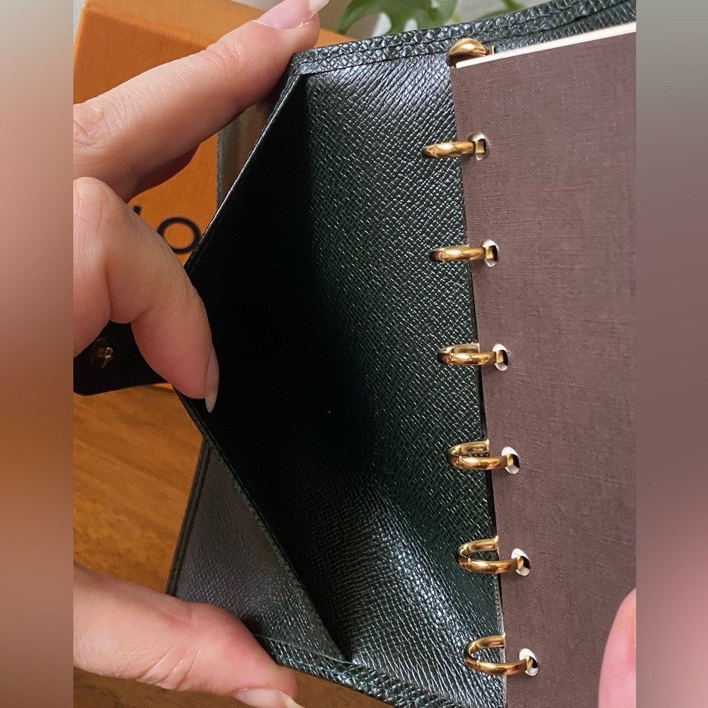 Louis Vuitton Green Taiga Leather Agenda PM Passport Wallet w/  Stickers & Paper - Picture 14 of 16